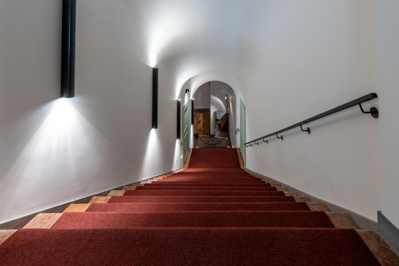 Suite Bellini 5 Apartment ปาแลร์โม ภายนอก รูปภาพ