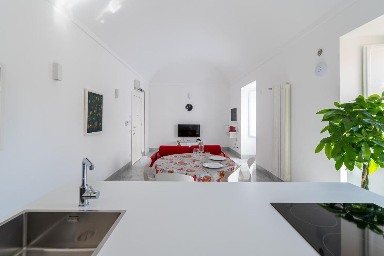 Suite Bellini 5 Apartment ปาแลร์โม ภายนอก รูปภาพ