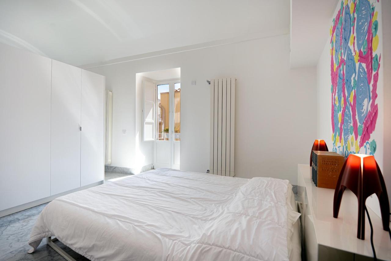 Suite Bellini 5 Apartment ปาแลร์โม ภายนอก รูปภาพ